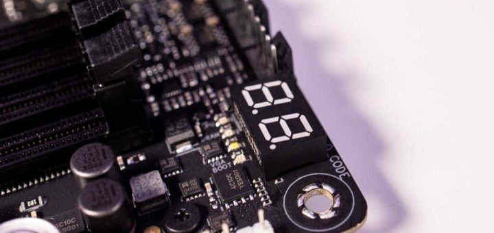 What is code 00 on ASUS motherboard?