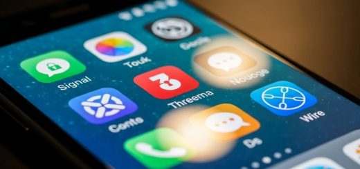 Smartphone screen showing multiple privacy-focused messaging app icons including Signal, Threema, and Wire